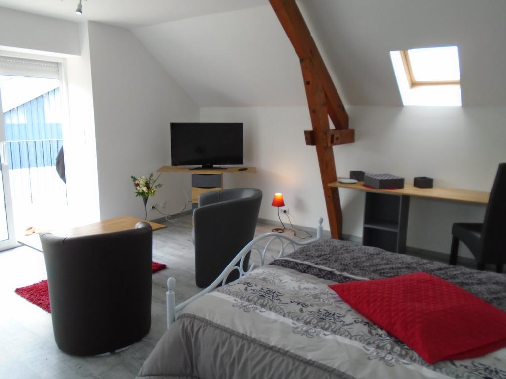 La Ferme Aux Sangliers - Micalet Villa Issor Exteriör bild