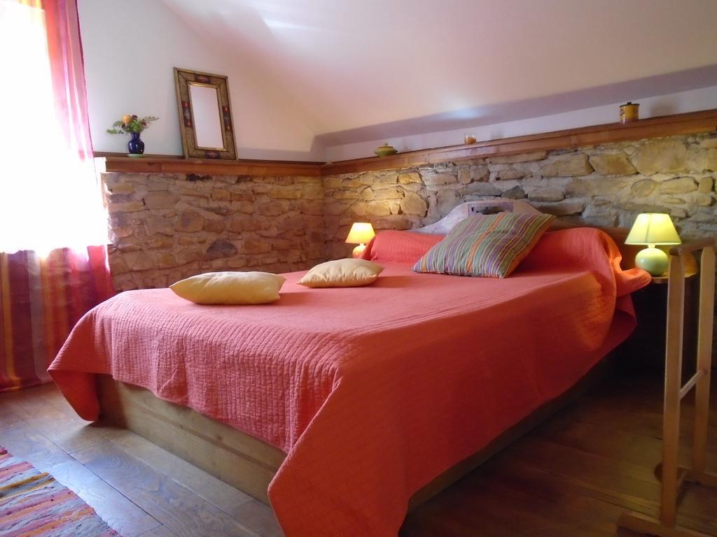 La Ferme Aux Sangliers - Micalet Villa Issor Exteriör bild