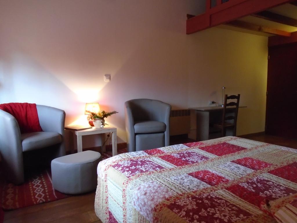 La Ferme Aux Sangliers - Micalet Villa Issor Exteriör bild